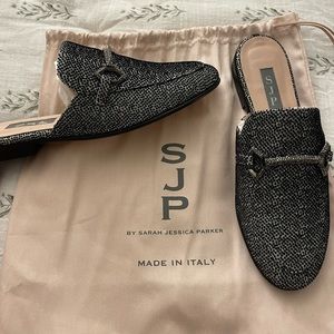NWT, never worn, size 36 (US 5.5) flats by SJP by Sarah Jessica Parker.